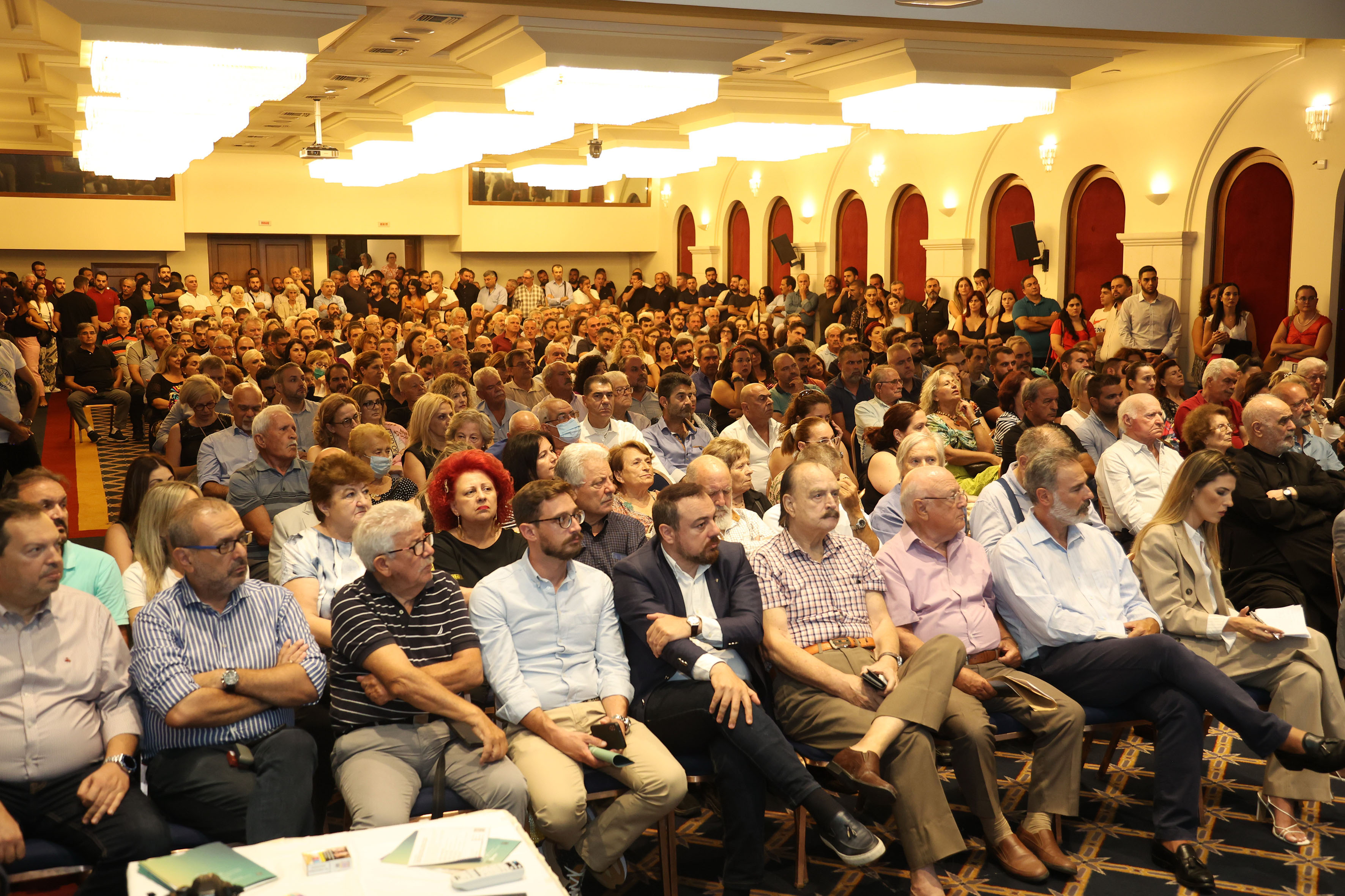 Σκουλάς συγκέντρωση