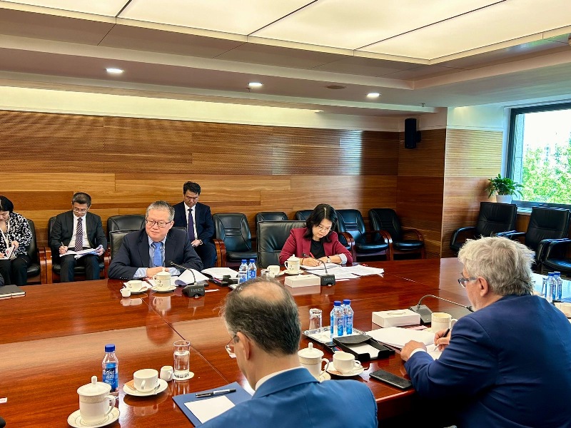 Λευτέρης Αυγενάκης Κίνα Τρόφιμα Προϊόντα