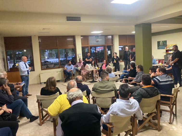 Στα χωριά Καμισιανά και Κολυμπάρι ο Ιωάννης Κασσελάκης