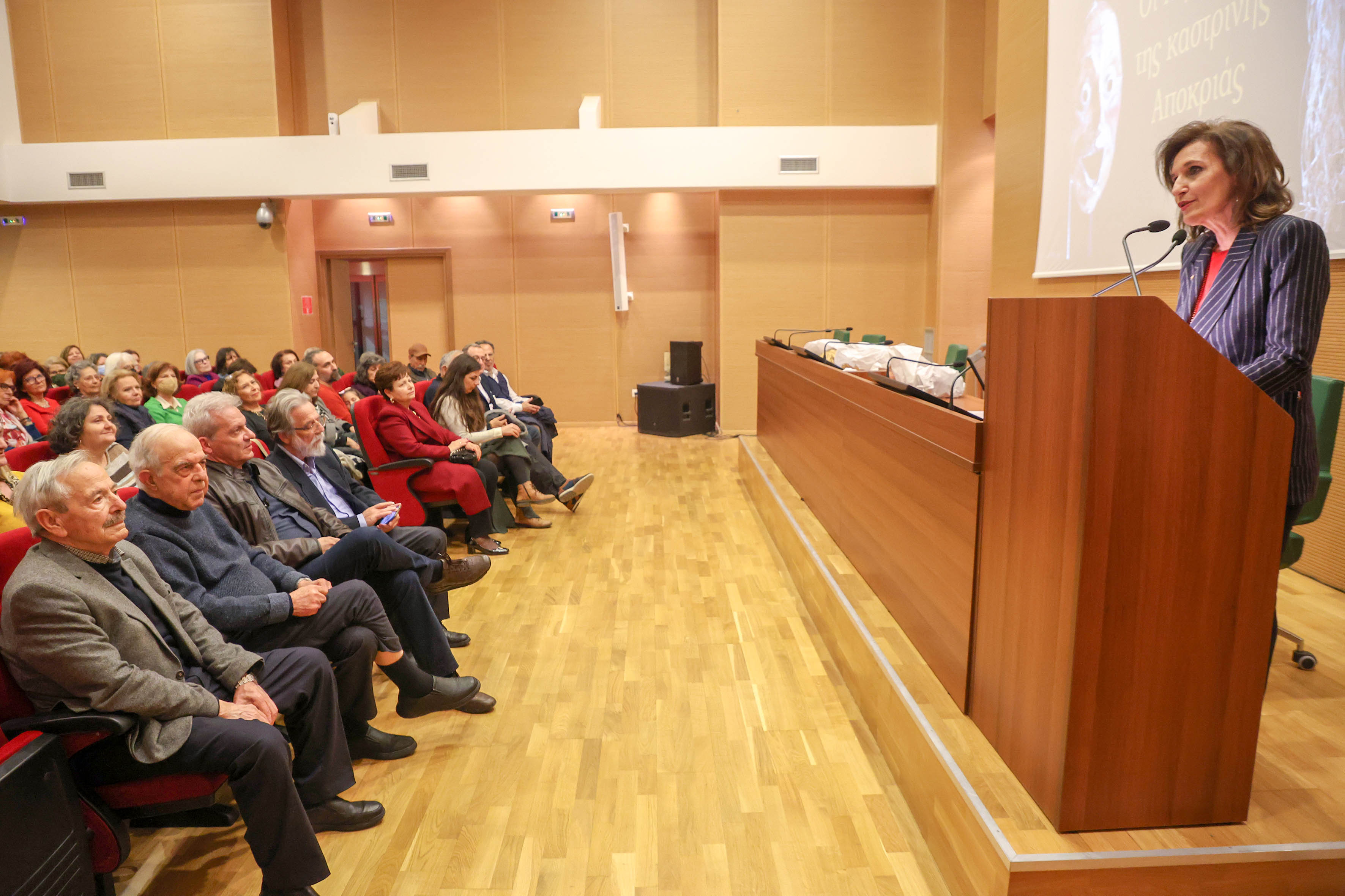 Με μεγάλη επιτυχία πραγματοποιήθηκε η 2η εκδήλωση στις «Μικρές ιστορίες της πόλης» με ομιλητή το Νίκο Ψιλάκη