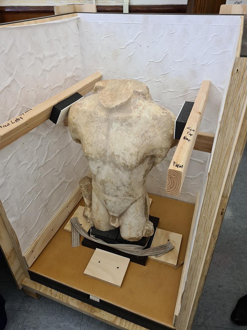 Από την τελετή παράδοσης αρχαιολογικών ευρημάτων