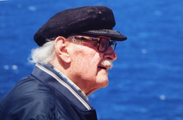 Μαρκάκης βιβλίο