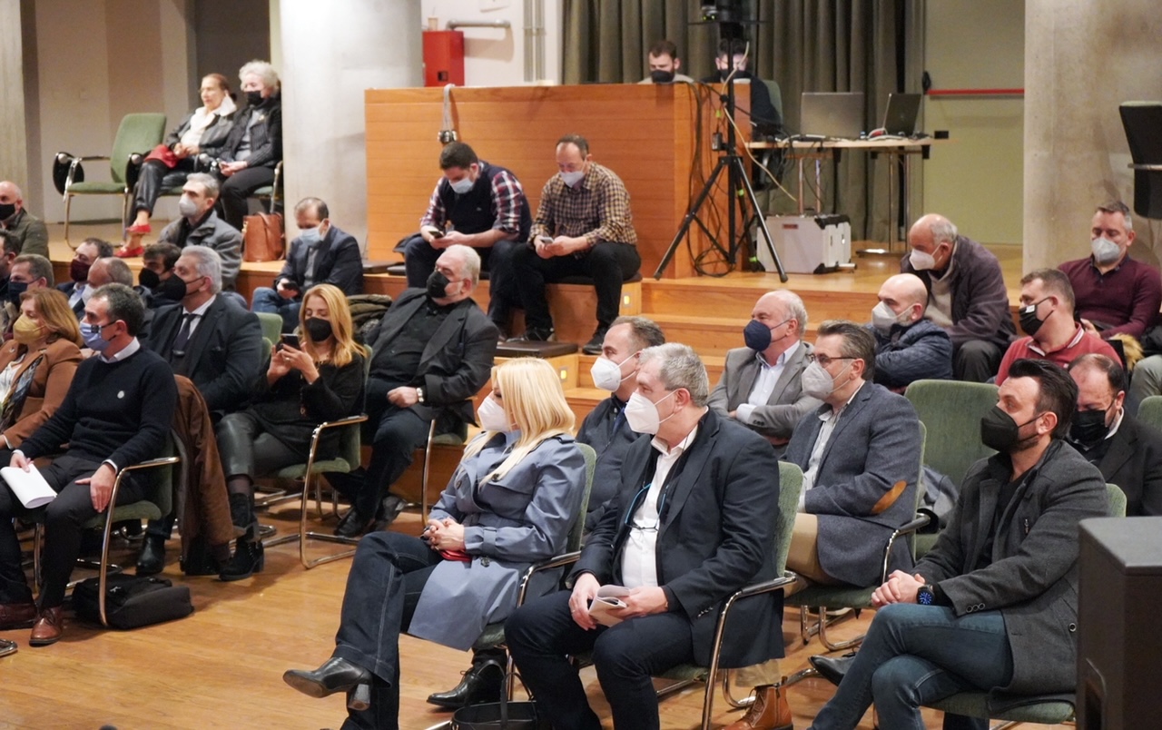 μικρομεσαίες επιχειρήσεις,