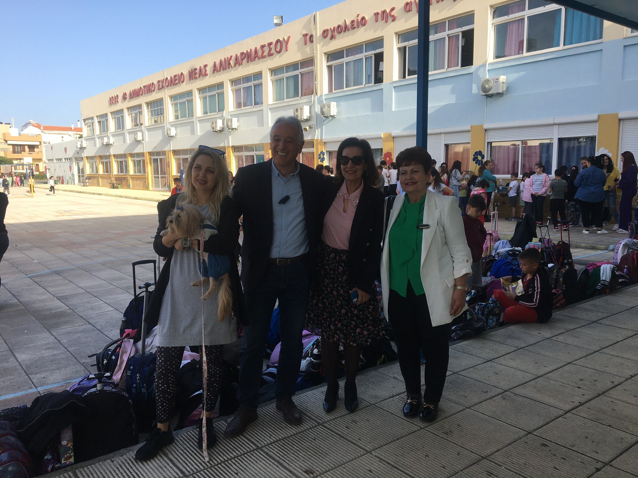 σχολείο κατοικίδια Ηράκλειο Νέα Αλικαρνασσός Αντώνης Περισυνάκης