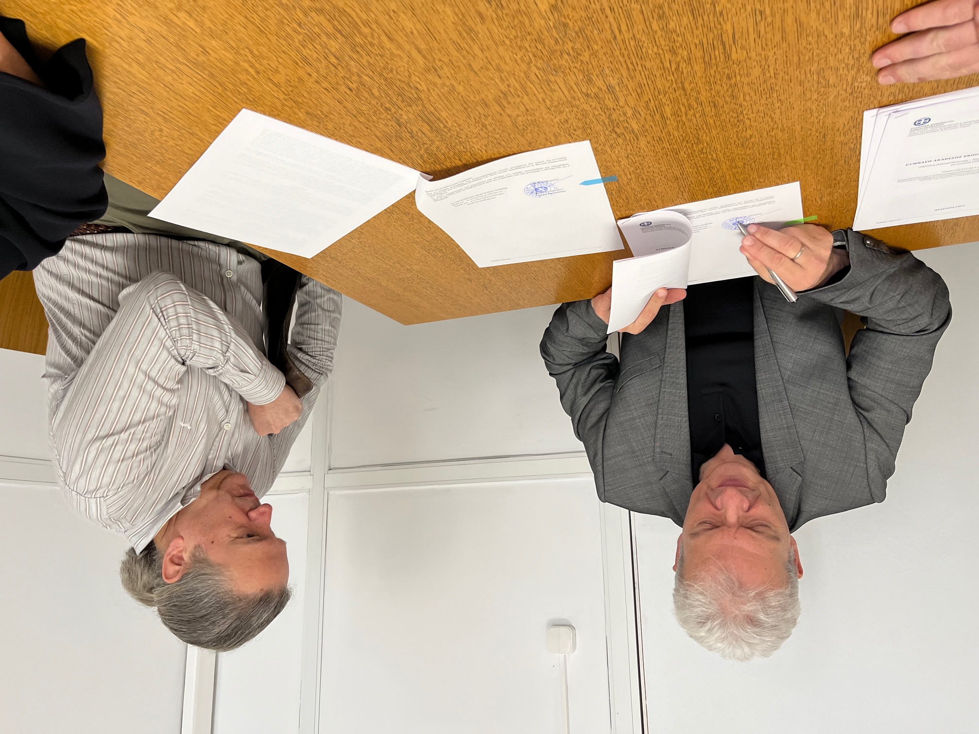 Καλοκαιρινός Μέγαρο Κοθρή