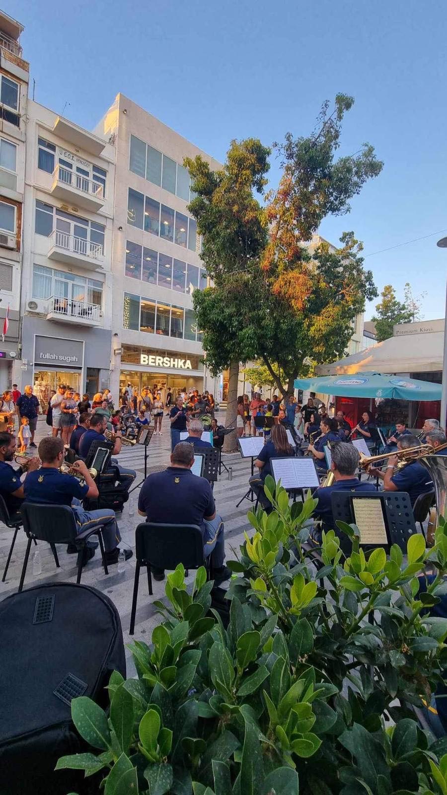 Με όμορφες μουσικές θα "πλημμυρίσει" απόψε το Ηράκλειο 