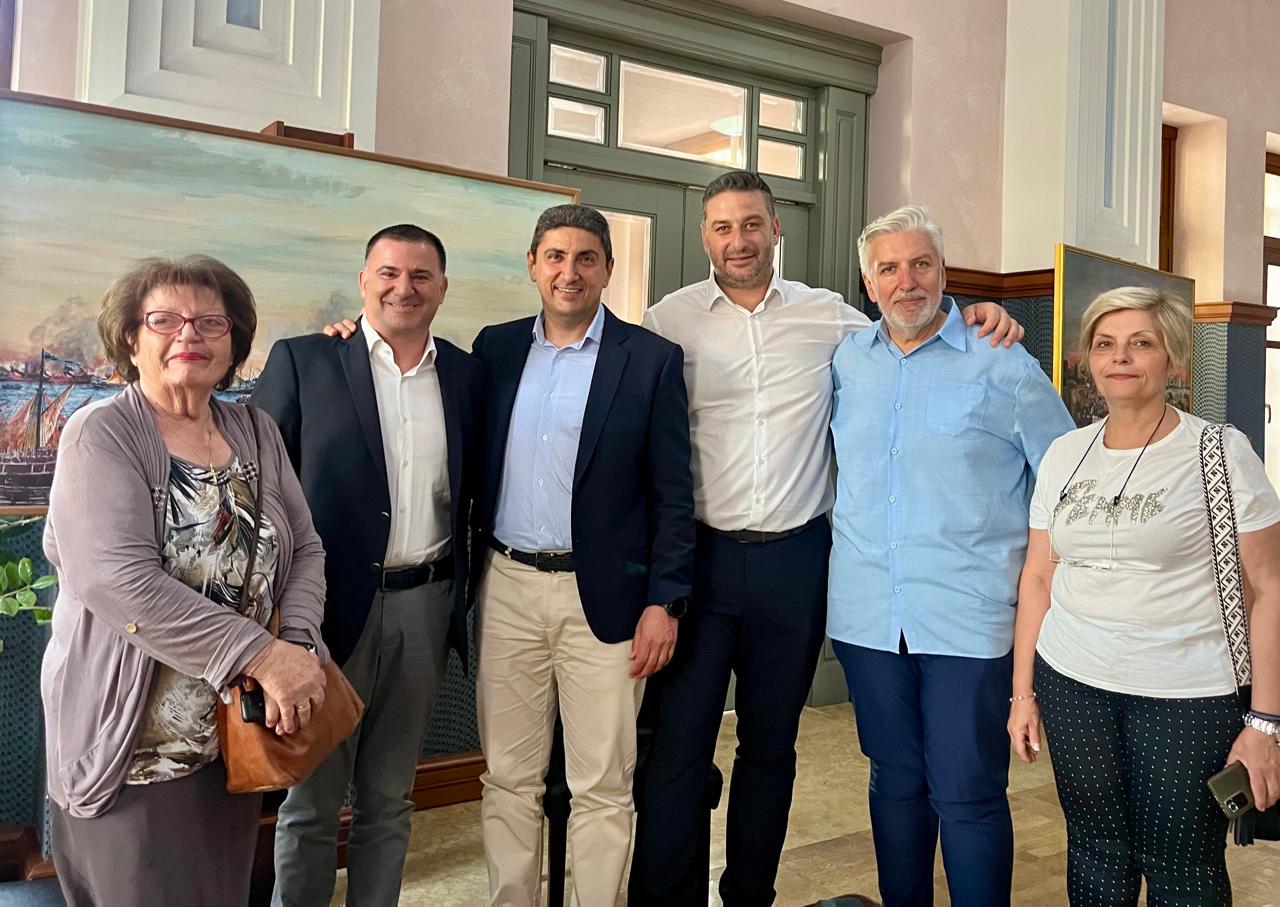 ναύπακτος Αυγενάκης