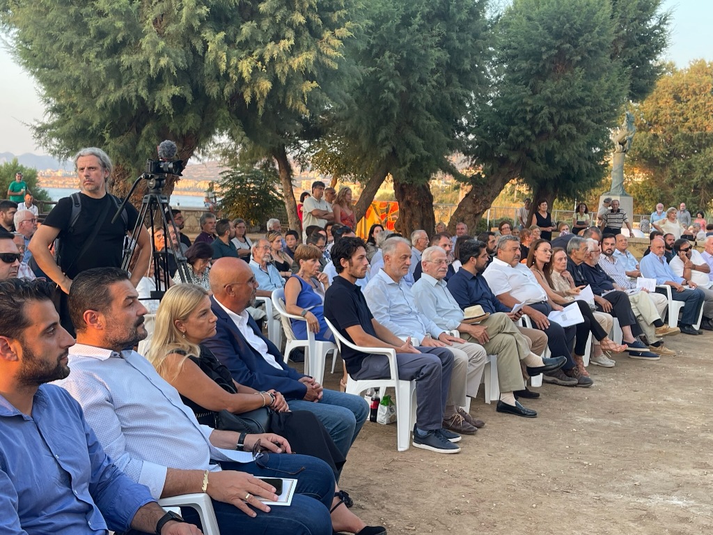 Αδριάντας Κούνδουρος