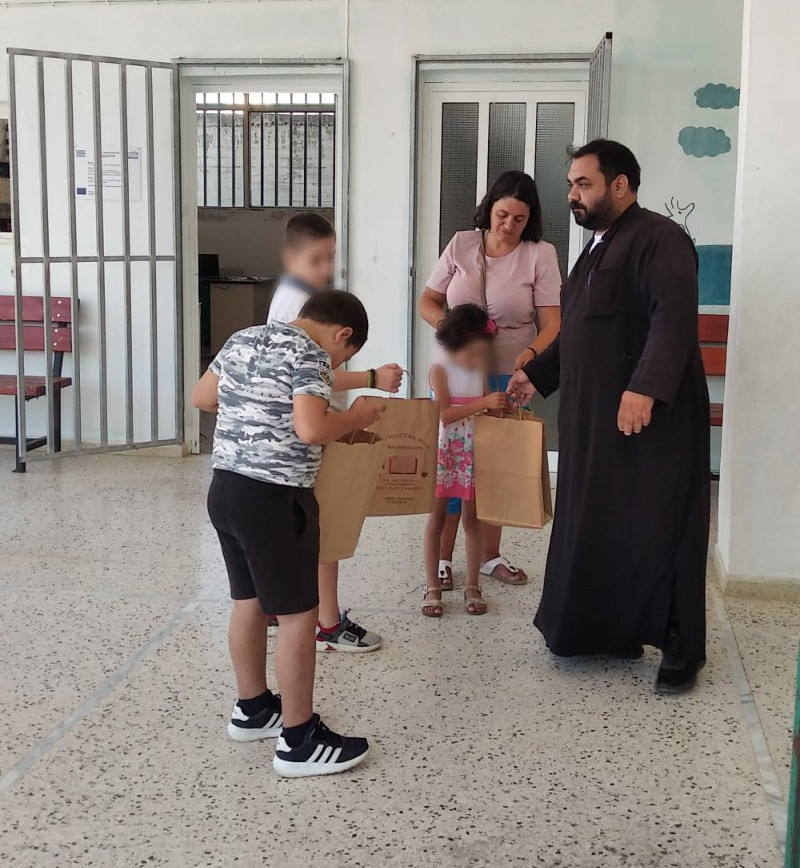 Αγιασμός με χαμόγελα στο μονοθέσιο δημοτικό σχολείο Σκινιά Μονοφατσίου