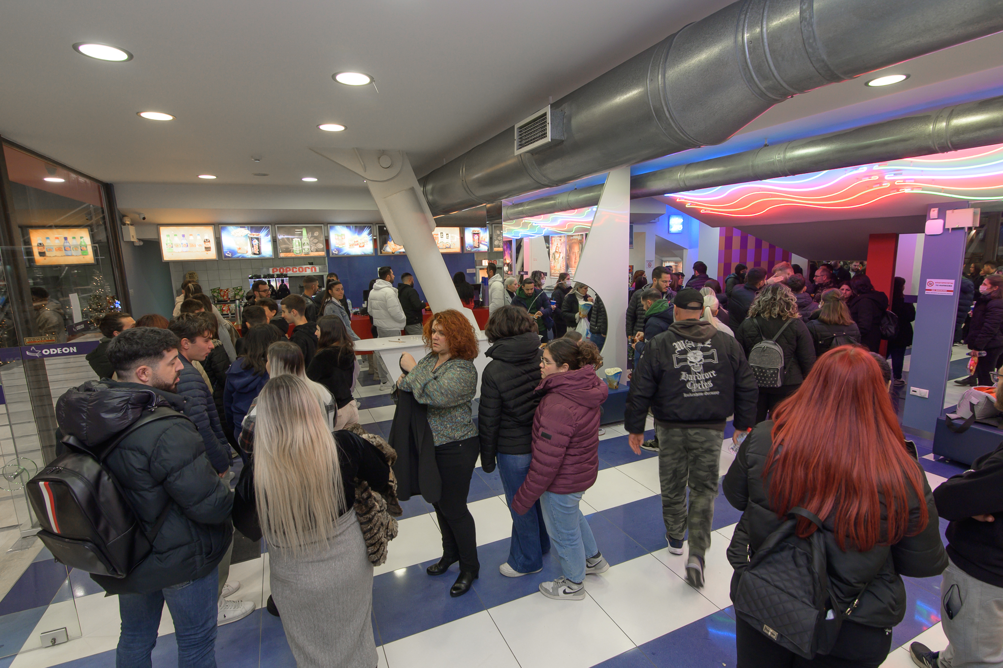 Πλήθος κόσμου κατά το τριήμερο των Φώτων στον Κινηματογράφο ODEON TALOS PLAZA