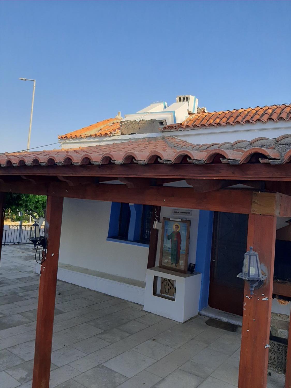 Άγιος Σώζοντας, καμπαναριό 