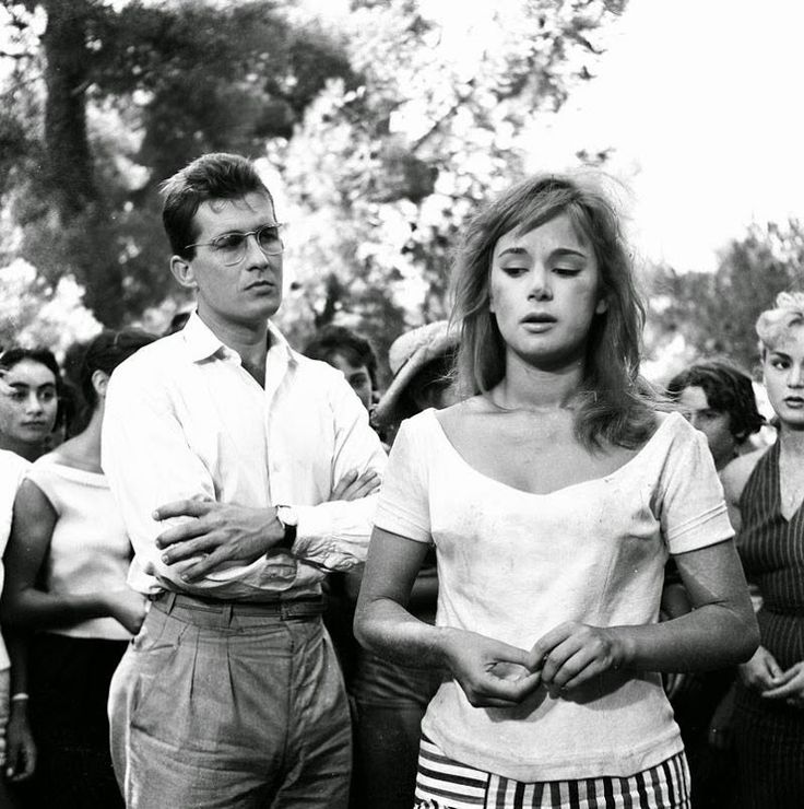 Αλίκη Βουγιουκλάκη