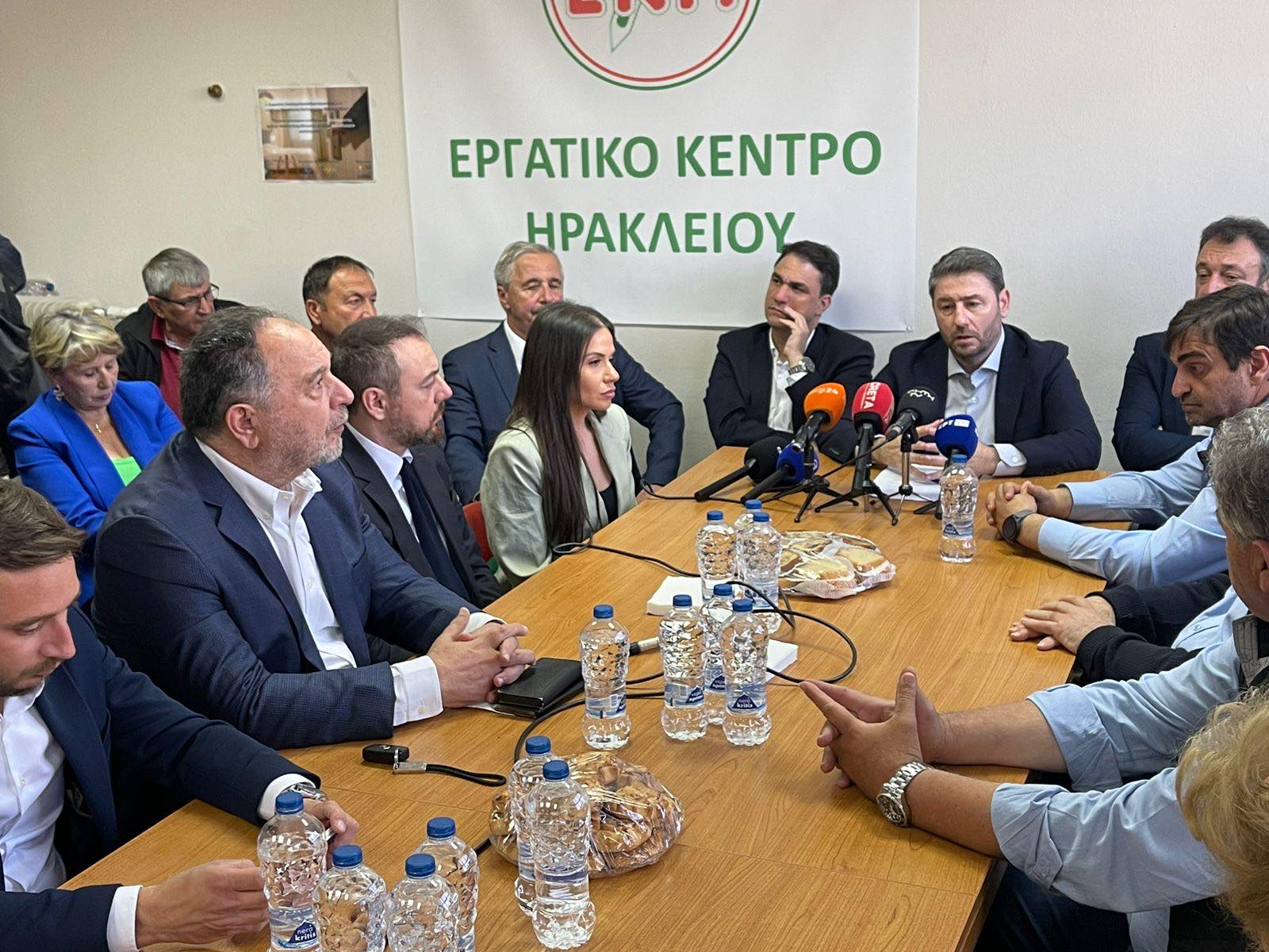 Ανδρουλάκης-ΕΚΗ