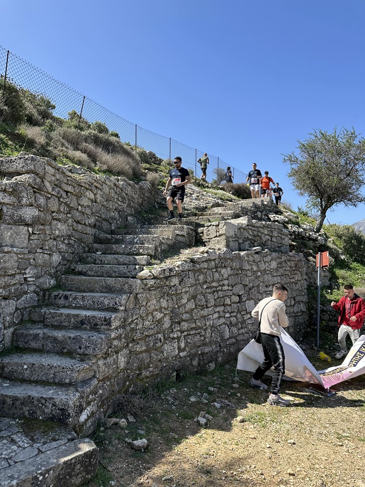 Απολλώνιος Δρόμος αποτελέσματα
