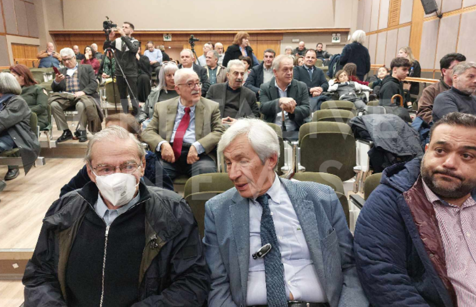 Aπολογισμός Βασίλη Λαμπρινού