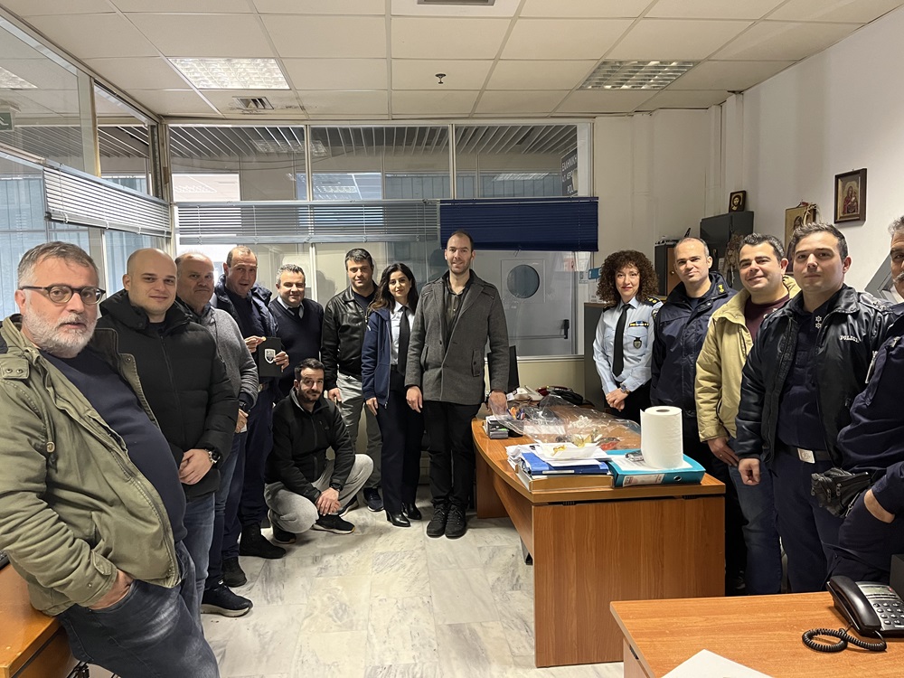 Αστυνομικοί βασιλόπιτα