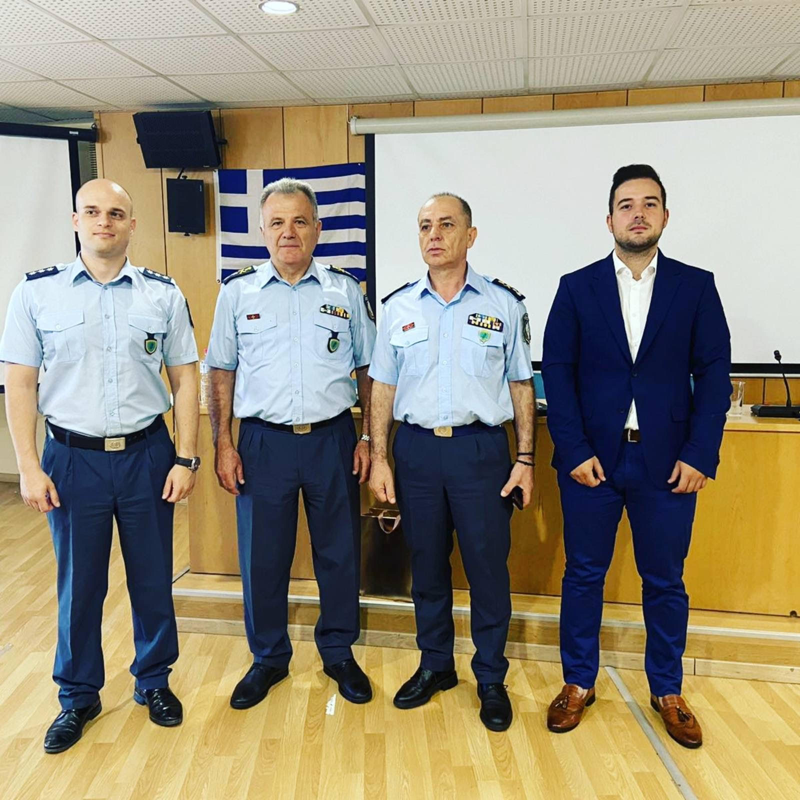 Ένωση Αστυνομικών Υπαλλήλων Υπουργός