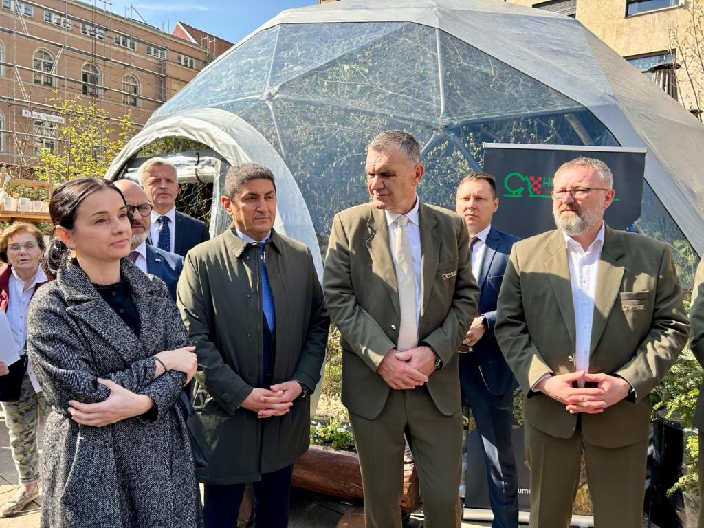 Αυγενάκης Κροατία