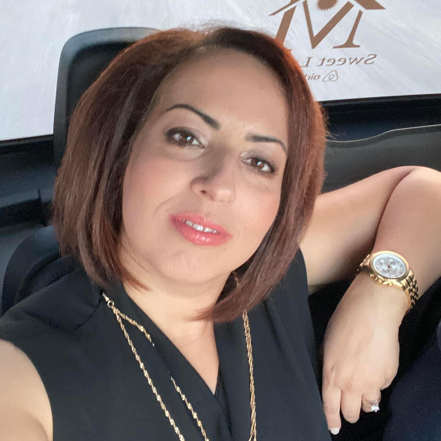 Μένη Λαζάρου