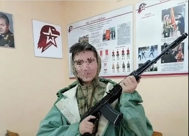 δολοφονία κοπέλα τρένο