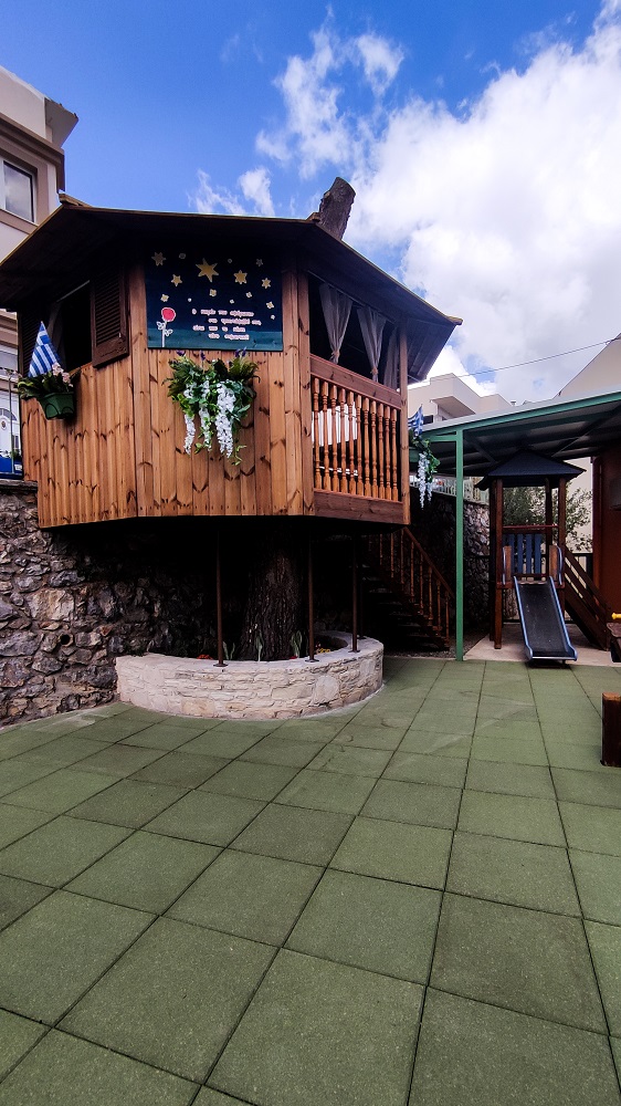 Δεντρόσπιτο