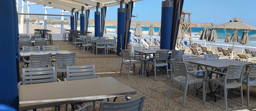 Δημοτική ακτή Καρτερού