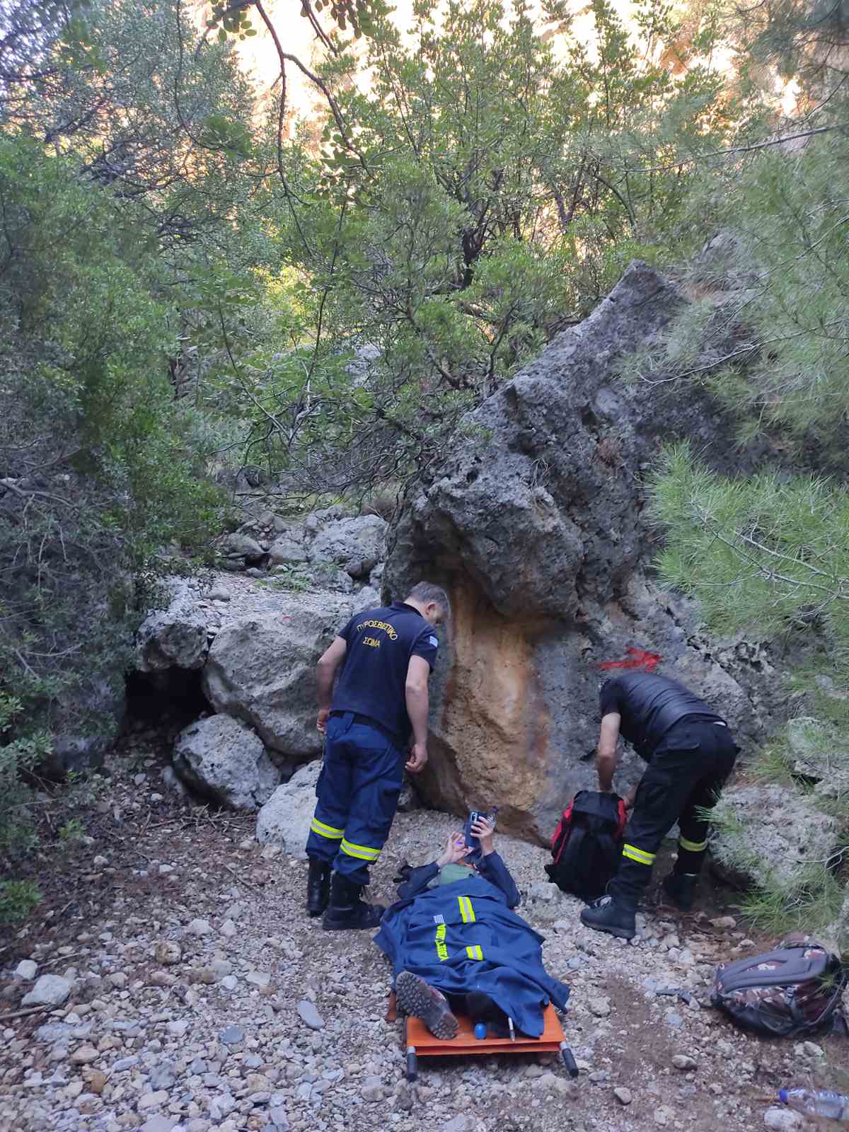 Επιχείρηση διάσωσης ηλικιωμένη
