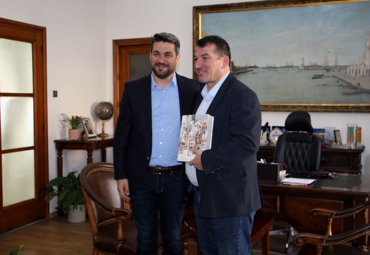 Συνάντηση Π. Σημανδηράκη, με τον μεγάλο Ολυμπιονίκη, Πύρρο Δήμα