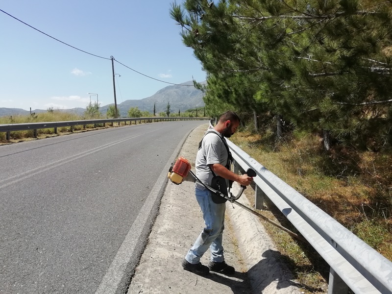 Δράση καθαρισμού... διαρκείας στις Κορφές