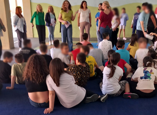 drasi-sxolikos-ekfovismos-dikaioma-stin-poli