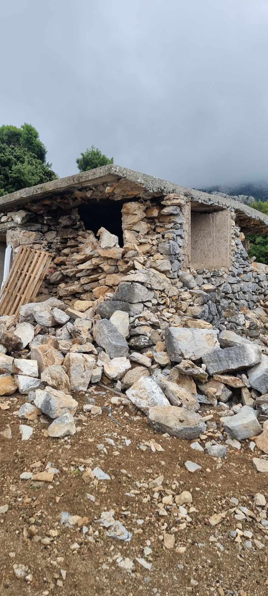 Οροπέδιο Καθαρού έκρηξη