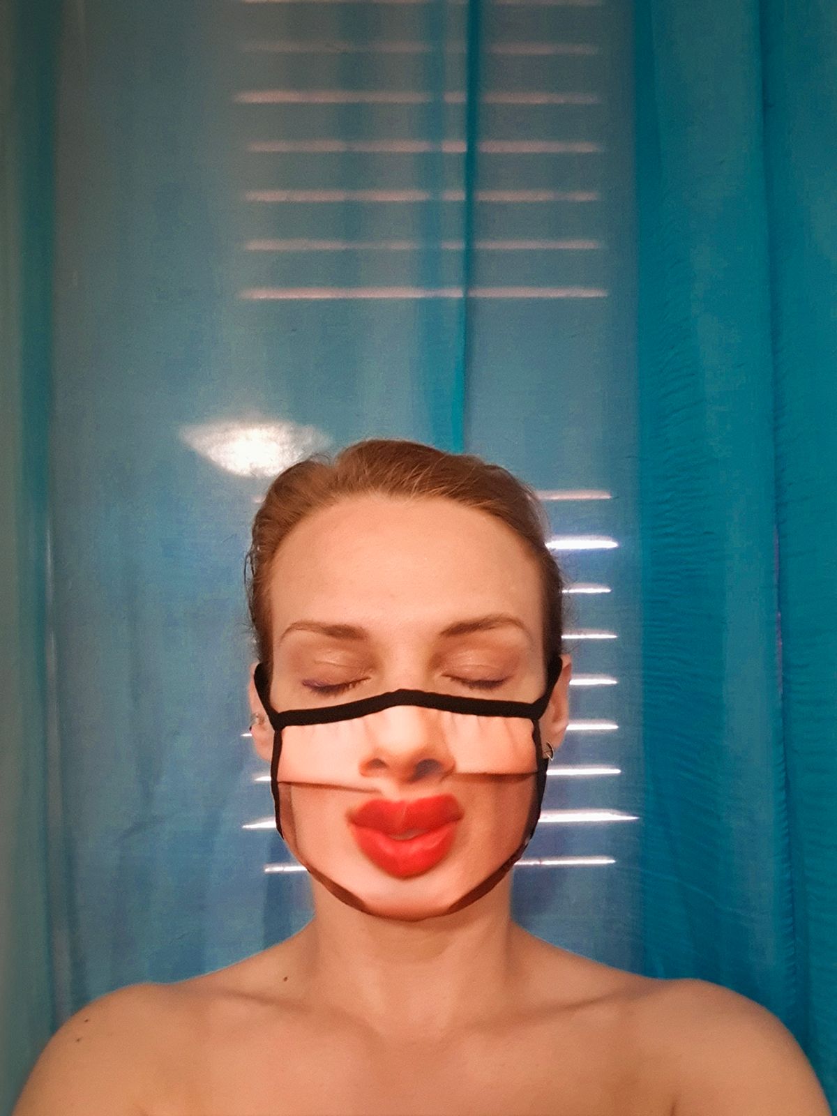 Μαρίνα Μεταξάκη Ασύμβατη πορεία