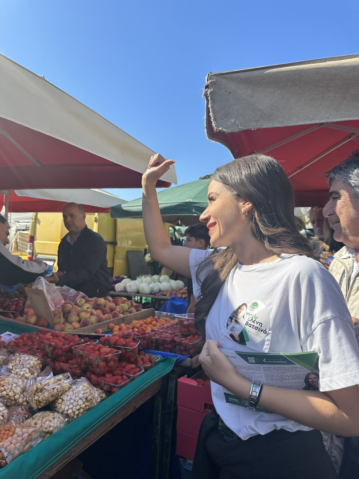Δυνατή και αισιόδοξη μετά την ομιλία της, συνεχίζει η Ελένη Βατσινά