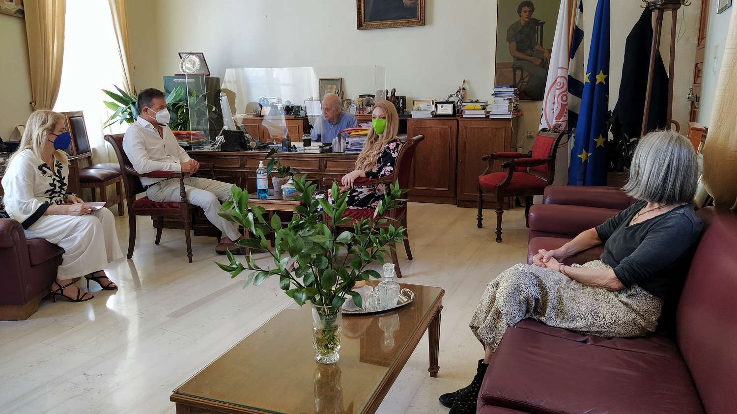 Δήμος Ηρακλείου βιβλία καζαντζάκη