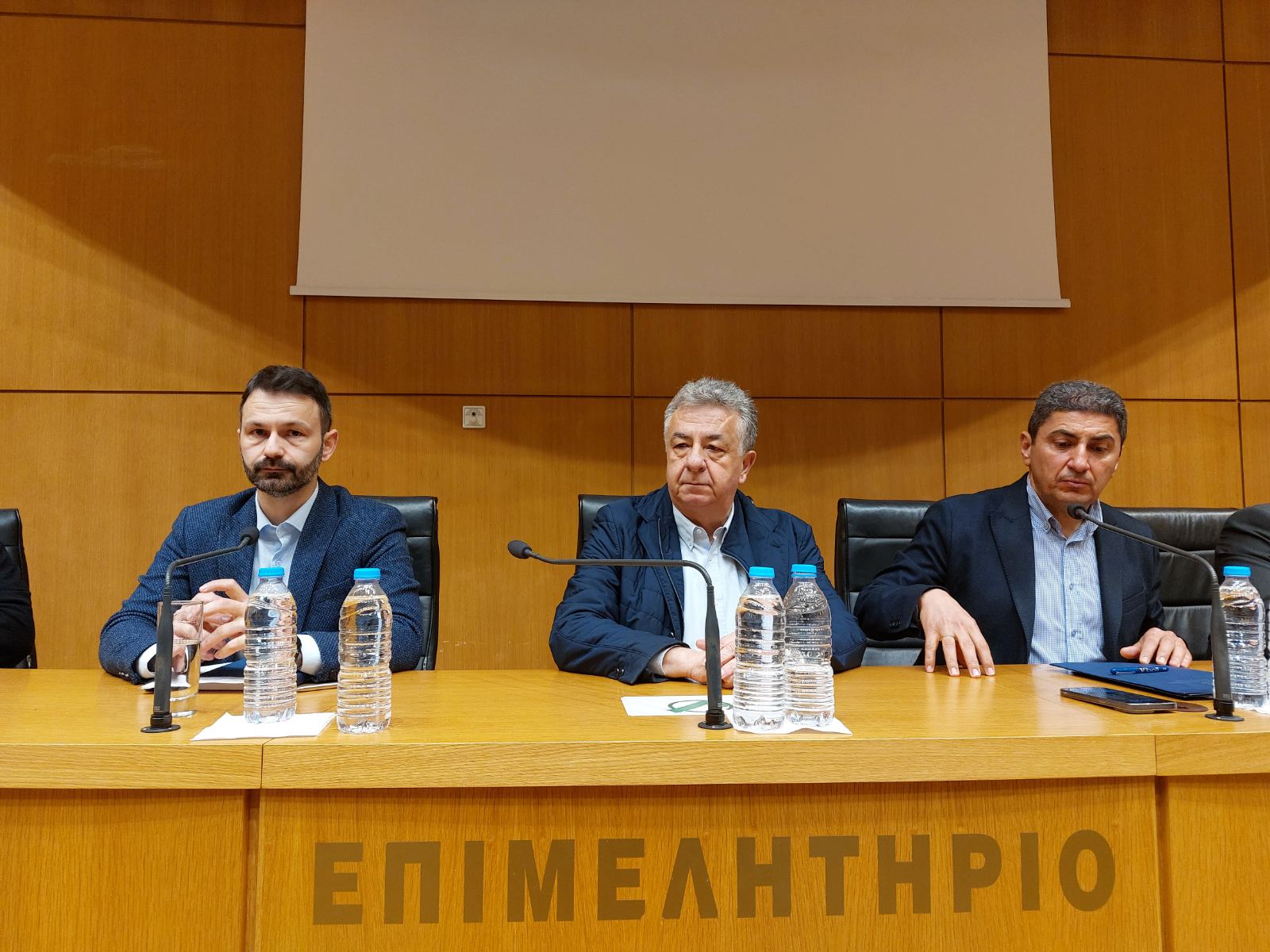 Αυγενάκης Επιμελητήριο 