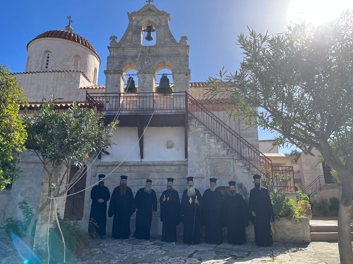 Στην Ι.Μ. Ρεθύμνης και Αυλοποτάμου ο Μητροπολίτης Φθιώτιδος, Συμεών