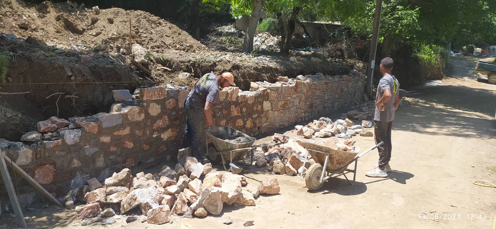 Ξεκίνησαν τα έργα ανάπλασης και ανάδειξης κοινόχρηστων χώρων και οικισμών του Οροπεδίου Λασιθίου.