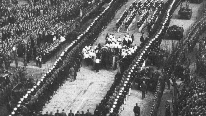 Εβίτα Περόν