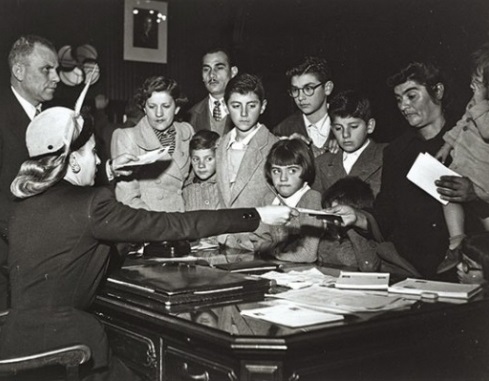 Εβίτα Περόν