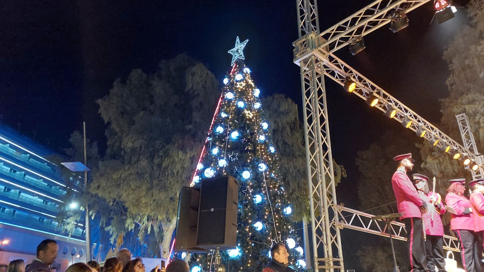 Χριστουγεννιάτικο δέντρο Ηράκλειο