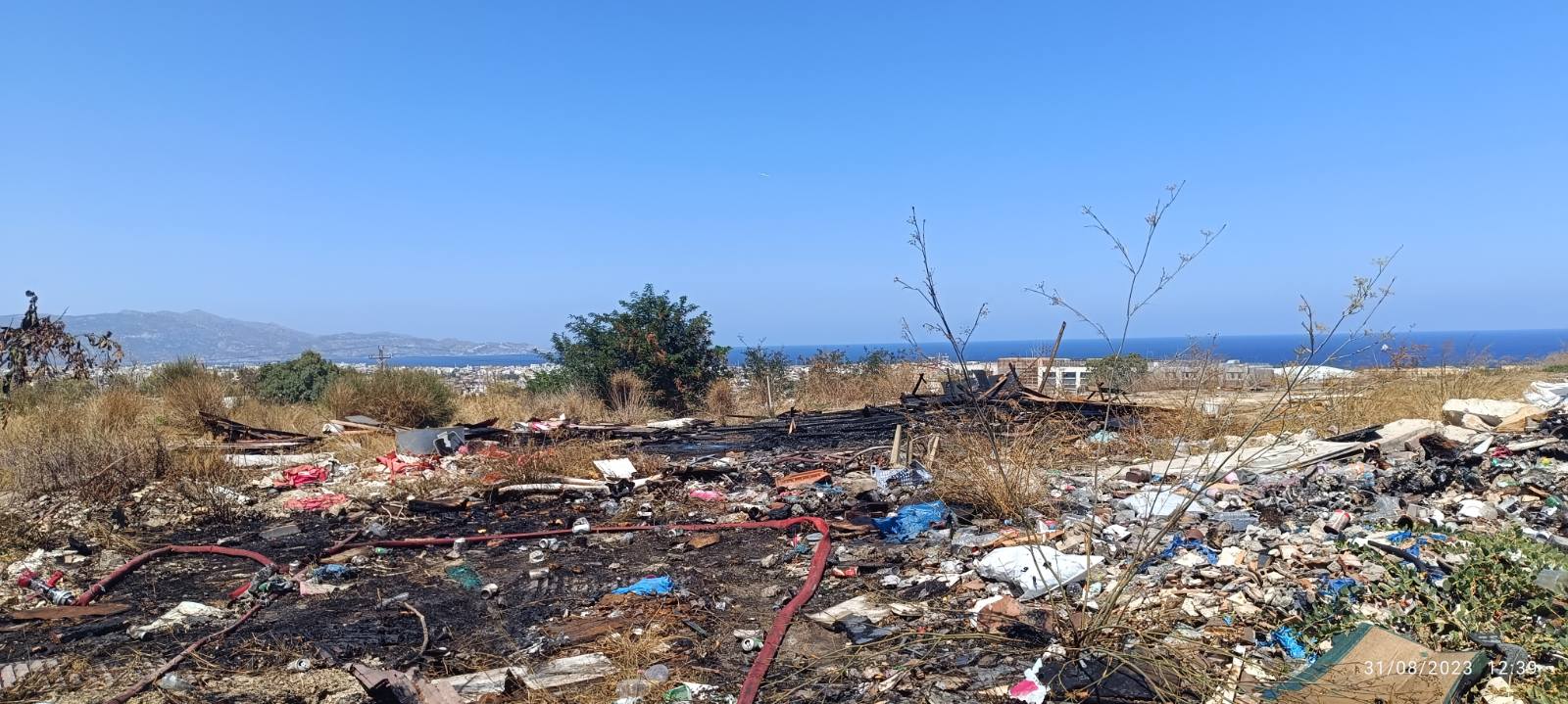 Κάηκε ολοσχερώς το παράπηγμα στον καταυλισμό των Ρομά 