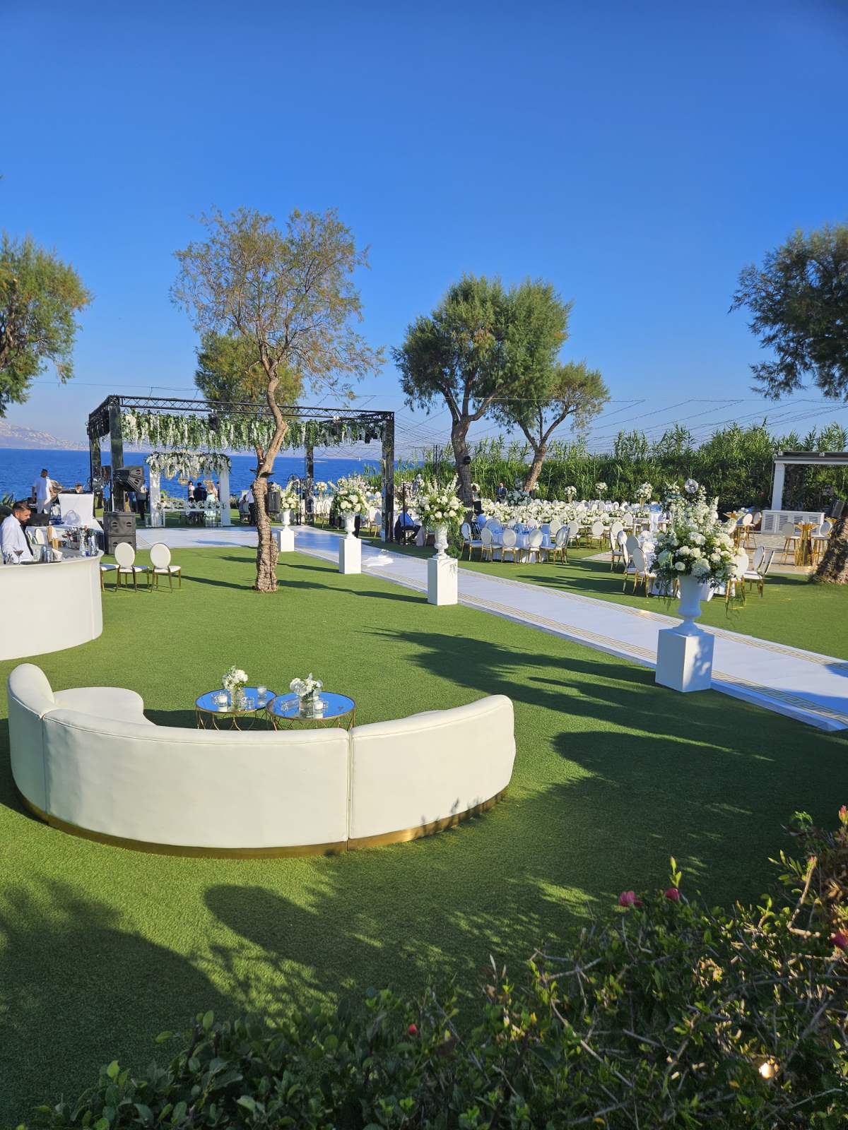 Γάμοι …αλά Ελληνικά - Από Ινδούς στη Χαλκιδική μέχρι Αυστραλούς στο Καστελόριζο 