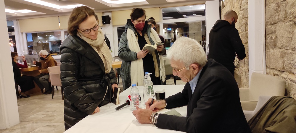 Γιάννης Μπουτάρης