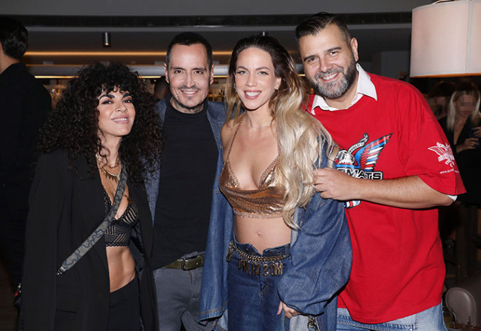 στικούδη έγκυος