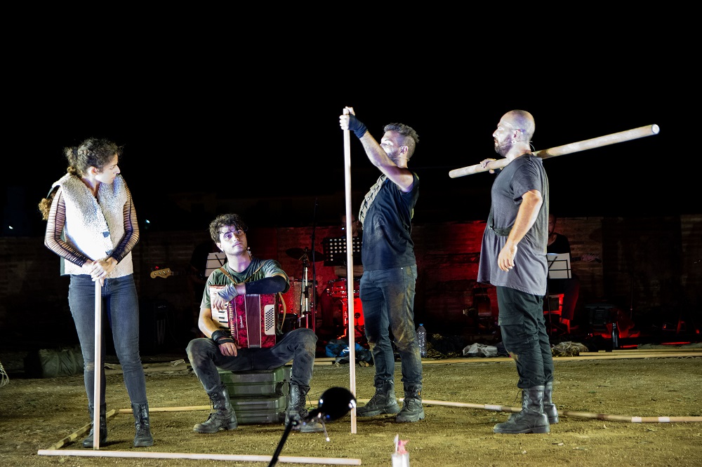 Ομήρου Ιλιάδα παράσταση