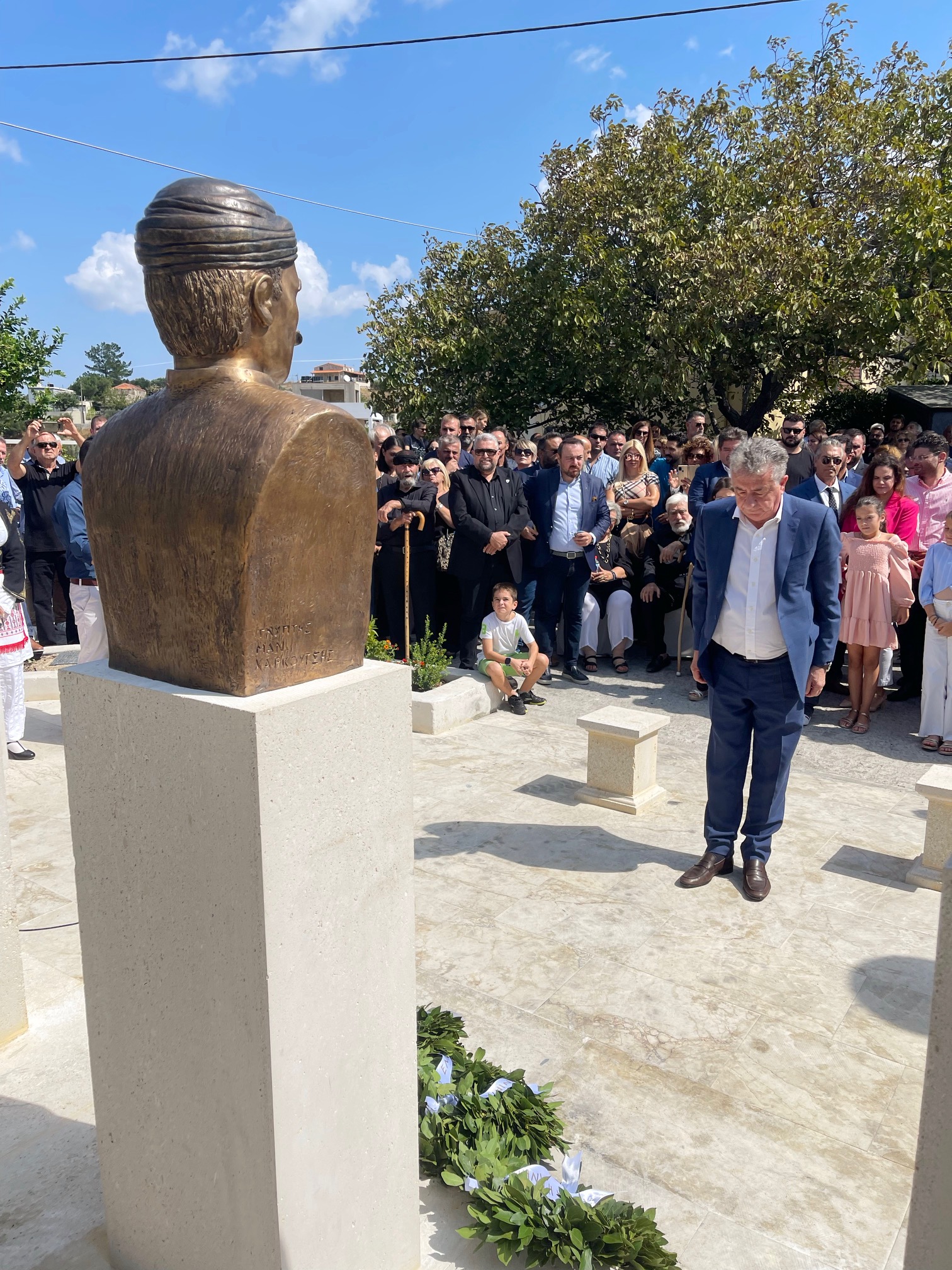 Tελετή αποκάλυψης των προτομών τριών οπλαρχηγών στις Άνω Ασίτες 