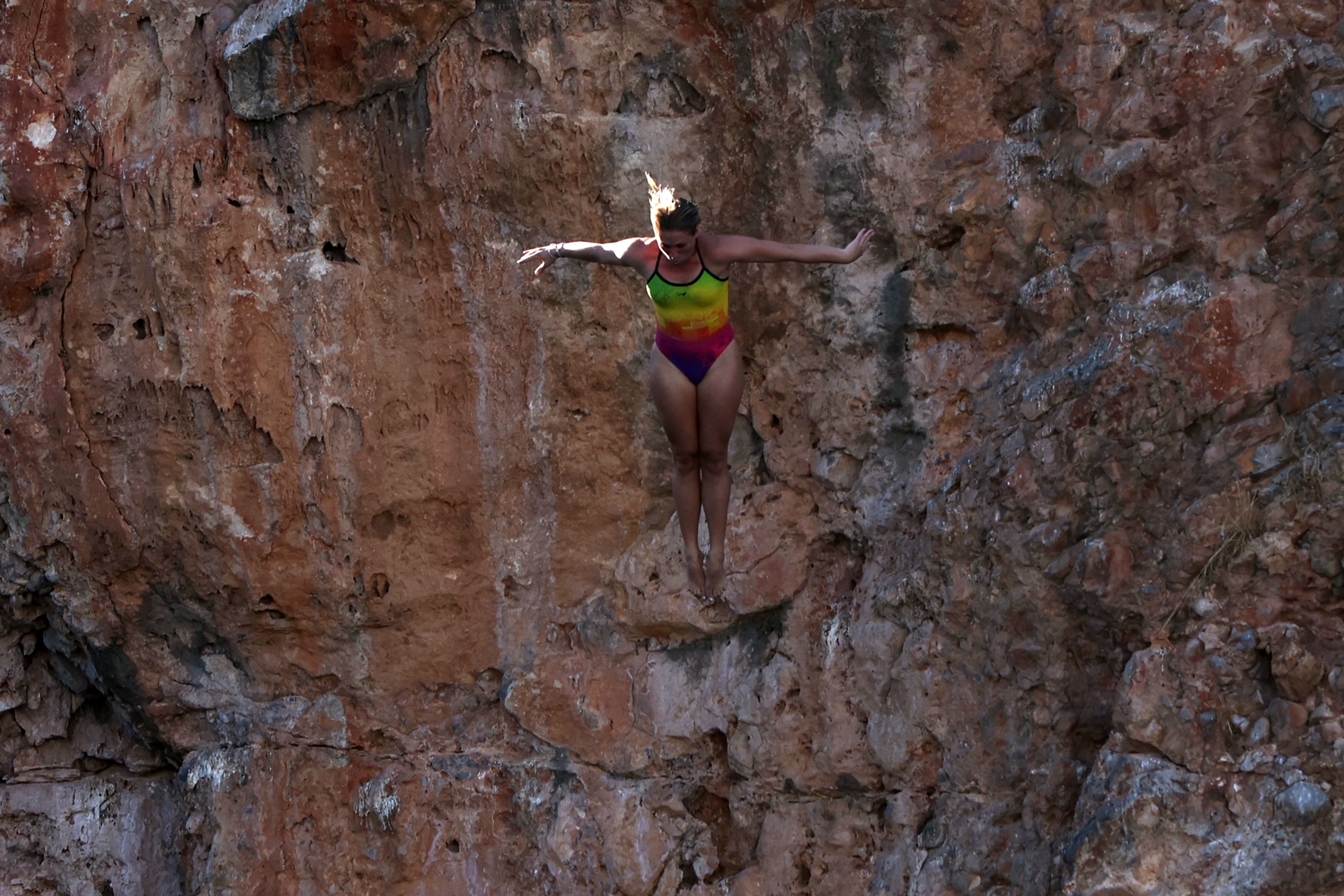 Agios Nikolaos Cliff diving 2022
