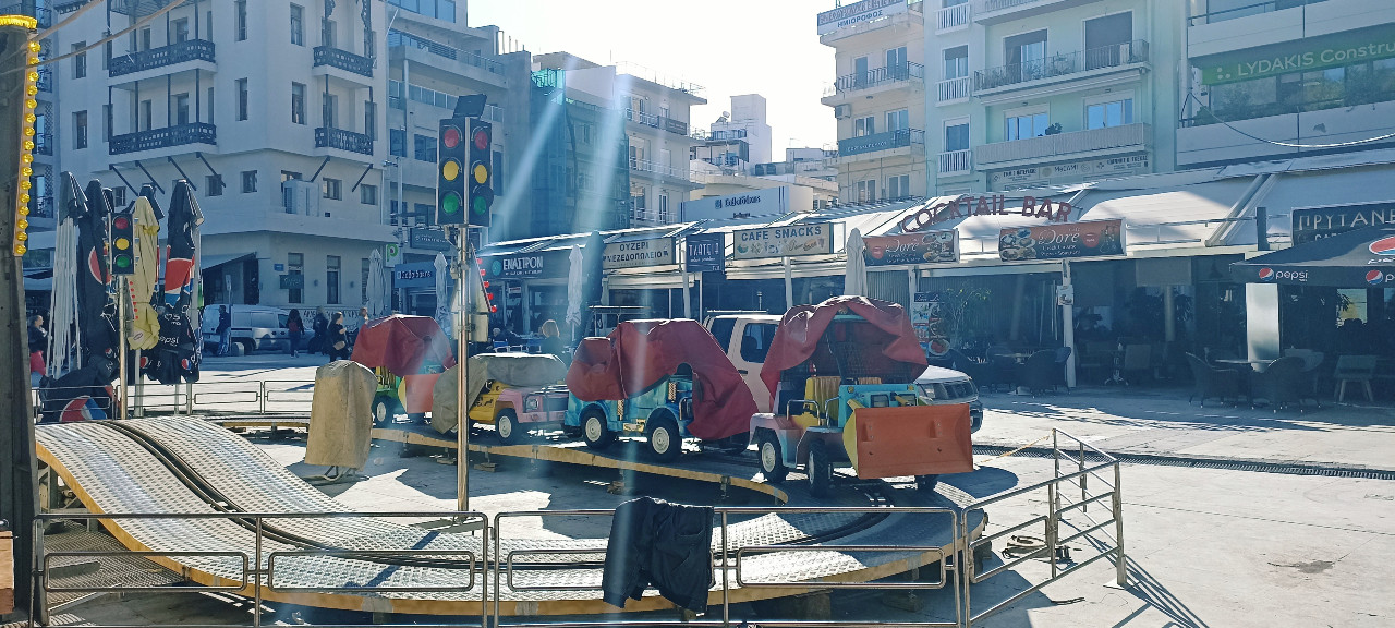 Το Ηράκλειο "ντύνεται" στα γιορτινά του&nbsp;