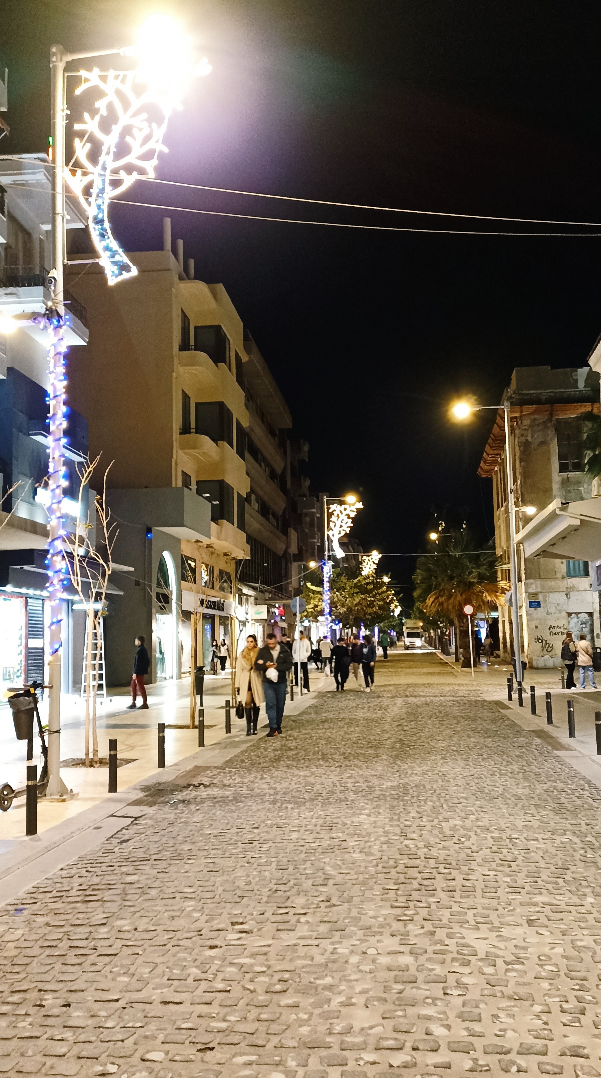 Το Ηράκλειο "ντύνεται" στα γιορτινά του&nbsp;