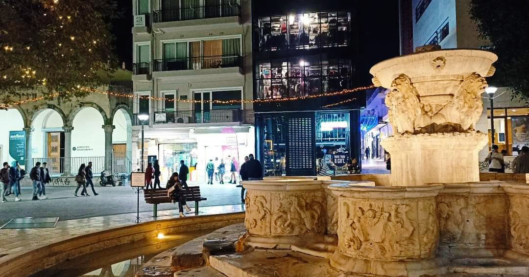 Το Ηράκλειο "ντύνεται" στα γιορτινά του&nbsp;